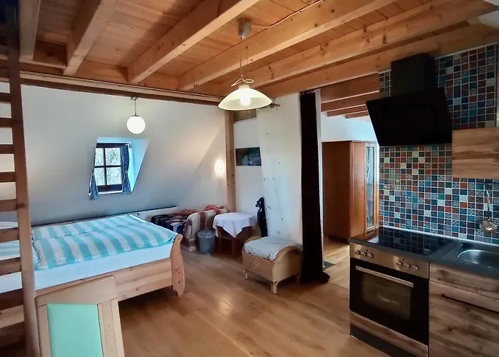 Ferienappartement Rondine Bekond